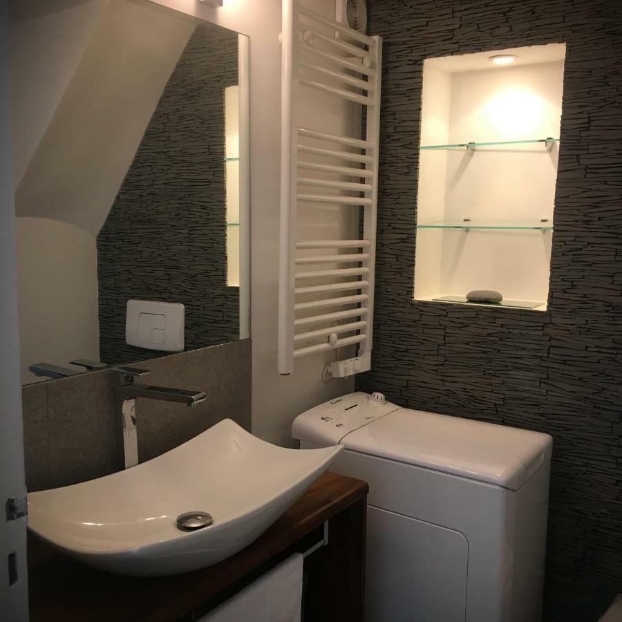 Leilighet Charme Mediterraneen Votre Pied A Terre Au Coeur Du Port De Nice