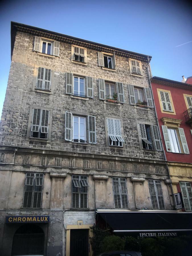Leilighet Charme Mediterraneen Votre Pied A Terre Au Coeur Du Port De Nice